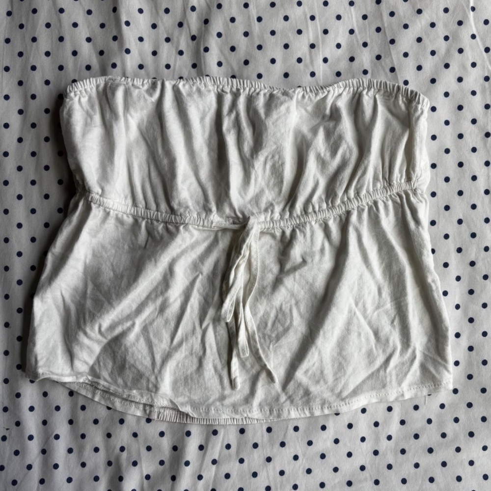 Brandy Melville Women’s White Linen Tube Top